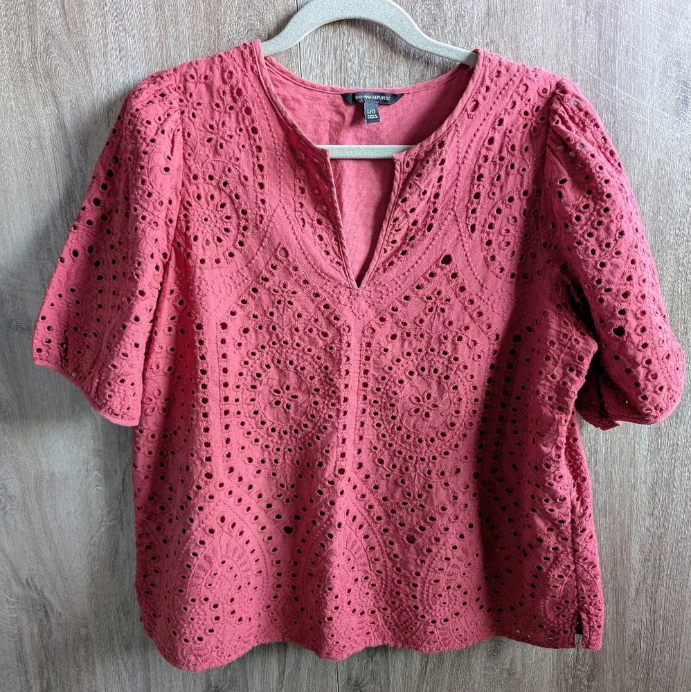 Women's Pink Eyelet Top